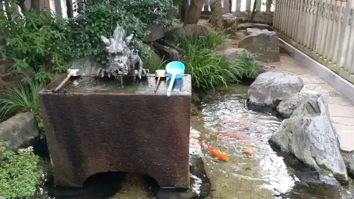 厳嶋神社の手水舎