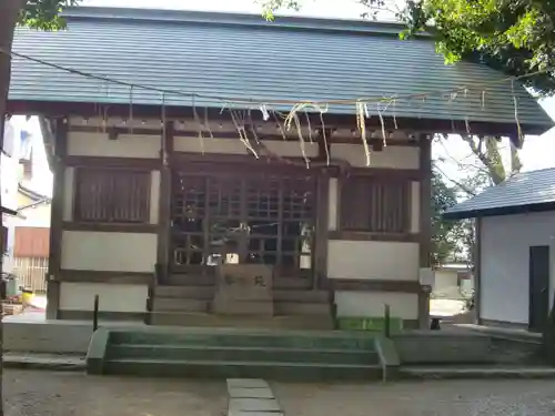 諏訪神社の本殿・本堂