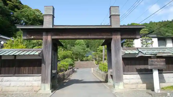大長寺の山門・神門