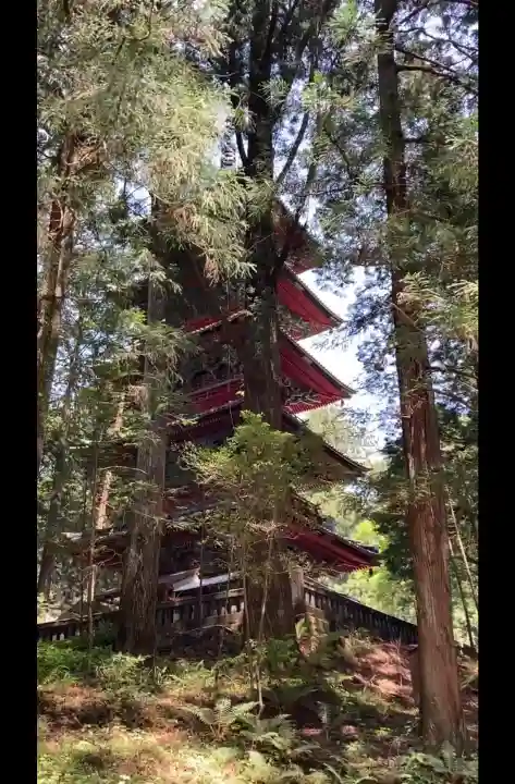 日光東照宮の{uncategorized: "未分類", other: "その他", undefined: "問題あり", building: "その他建物", grave: "お墓", sacred_gate: "鳥居", guardian: "狛犬", statue: "像", buddha: "仏像", history: "歴史", nature: "自然", garden: "庭園", animal: "動物", pagoda: "塔", temizu: "手水舎", mountain_gate: "山門・神門", sanctuary: "本殿・本堂", subordinate: "末社・摂社", art: "芸術", scenery: "景色", jizo: "地蔵", ema: "絵馬", goshuin: "御朱印", omikuji: "おみくじ", items: "授与品その他", amulet: "お守り", goshuincho: "御朱印帳", eats: "食事", festival: "お祭り", votive_dance: "神楽", shichigosan: "七五三参", wedding: "結婚式", experience: "体験その他", initially: "初詣", around: "周辺", anti_infection: "感染症対策"}