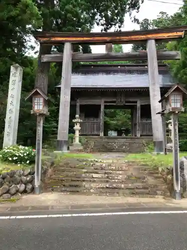 鳥海山大物忌神社吹浦口ノ宮(山形県)