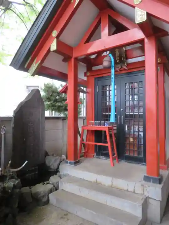 五柱五成神社の末社・摂社