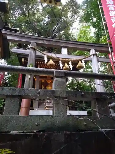 飯富稲荷神社(東京都)