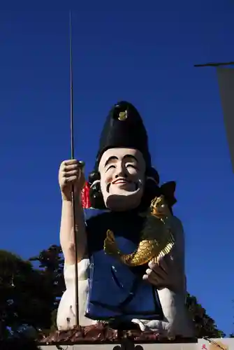 大前神社の像