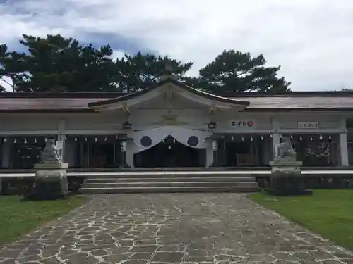 沖縄県護国神社の本殿