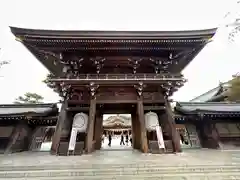 寒川神社の山門