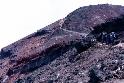 富士山頂上浅間大社奥宮(静岡県)
