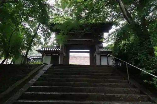 安国寺の山門