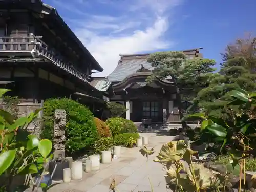 日蓮宗龍口山本龍寺の庭園