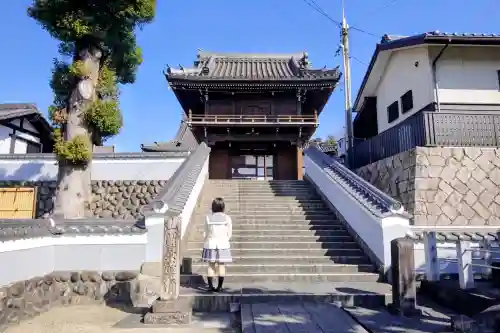 長源寺の山門・神門