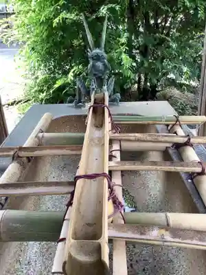 新羅神社の手水舎