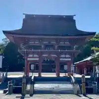 津島神社の山門・神門