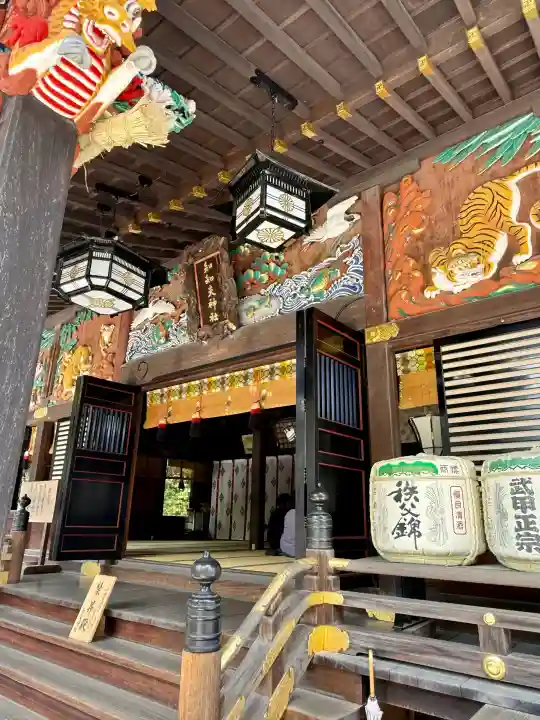 秩父神社の{uncategorized: "未分類", other: "その他", undefined: "問題あり", building: "その他建物", grave: "お墓", sacred_gate: "鳥居", guardian: "狛犬", statue: "像", buddha: "仏像", history: "歴史", nature: "自然", garden: "庭園", animal: "動物", pagoda: "塔", temizu: "手水舎", mountain_gate: "山門・神門", sanctuary: "本殿・本堂", subordinate: "末社・摂社", art: "芸術", scenery: "景色", jizo: "地蔵", ema: "絵馬", goshuin: "御朱印", omikuji: "おみくじ", items: "授与品その他", amulet: "お守り", goshuincho: "御朱印帳", eats: "食事", festival: "お祭り", votive_dance: "神楽", shichigosan: "七五三参", wedding: "結婚式", experience: "体験その他", initially: "初詣", around: "周辺", anti_infection: "感染症対策"}