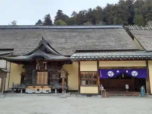 古峯神社の本殿