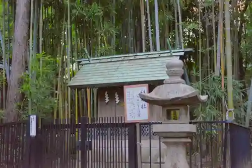 鳩森八幡神社の末社