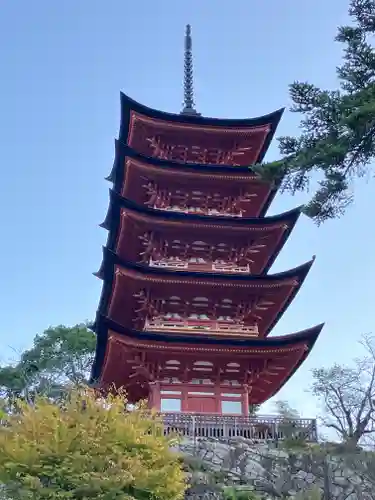 厳島神社(広島県)
