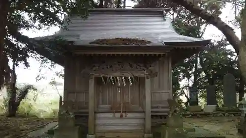 起松神社の本殿・本堂