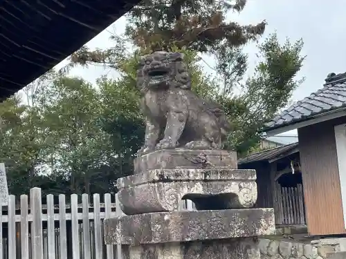 八幡神社の{uncategorized: "未分類", other: "その他", undefined: "問題あり", building: "その他建物", grave: "お墓", sacred_gate: "鳥居", guardian: "狛犬", statue: "像", buddha: "仏像", history: "歴史", nature: "自然", garden: "庭園", animal: "動物", pagoda: "塔", temizu: "手水舎", mountain_gate: "山門・神門", sanctuary: "本殿・本堂", subordinate: "末社・摂社", art: "芸術", scenery: "景色", jizo: "地蔵", ema: "絵馬", goshuin: "御朱印", omikuji: "おみくじ", items: "授与品その他", amulet: "お守り", goshuincho: "御朱印帳", eats: "食事", festival: "お祭り", votive_dance: "神楽", shichigosan: "七五三参", wedding: "結婚式", experience: "体験その他", initially: "初詣", around: "周辺", anti_infection: "感染症対策"}