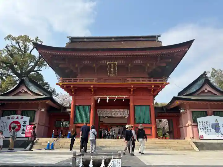 富士山本宮浅間大社の{uncategorized: "未分類", other: "その他", undefined: "問題あり", building: "その他建物", grave: "お墓", sacred_gate: "鳥居", guardian: "狛犬", statue: "像", buddha: "仏像", history: "歴史", nature: "自然", garden: "庭園", animal: "動物", pagoda: "塔", temizu: "手水舎", mountain_gate: "山門・神門", sanctuary: "本殿・本堂", subordinate: "末社・摂社", art: "芸術", scenery: "景色", jizo: "地蔵", ema: "絵馬", goshuin: "御朱印", omikuji: "おみくじ", items: "授与品その他", amulet: "お守り", goshuincho: "御朱印帳", eats: "食事", festival: "お祭り", votive_dance: "神楽", shichigosan: "七五三参", wedding: "結婚式", experience: "体験その他", initially: "初詣", around: "周辺", anti_infection: "感染症対策"}