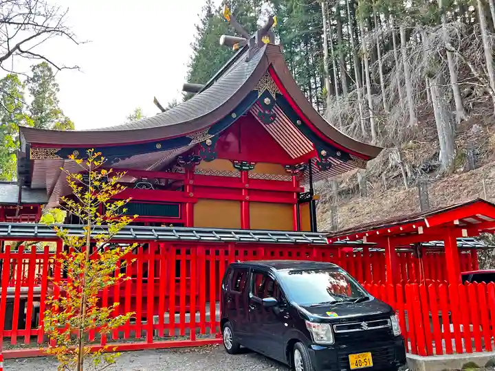 金櫻神社の本殿・本堂