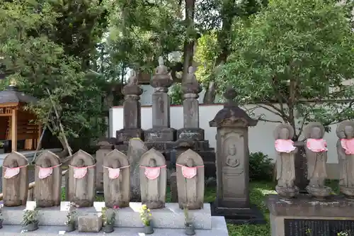 宝勝山　南藏院   蓮光寺(東京都)