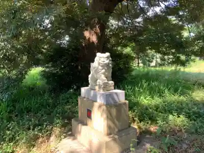 江場土神社の狛犬