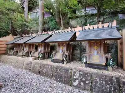 天河大辨財天社の末社・摂社