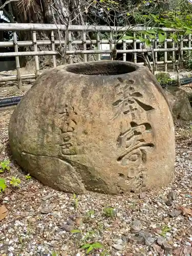 山内神社の手水舎