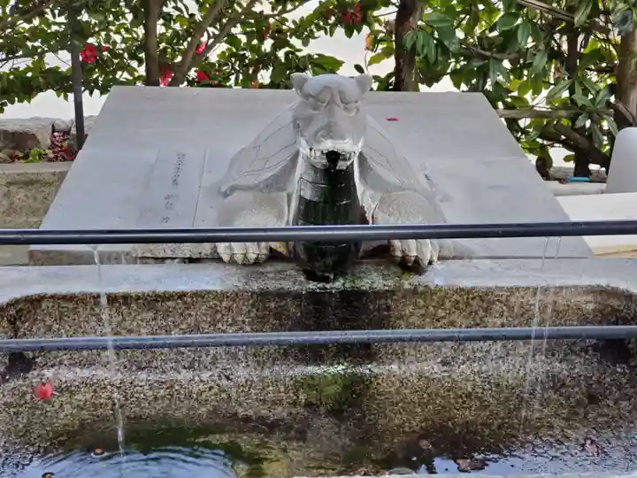 稲爪神社の手水舎