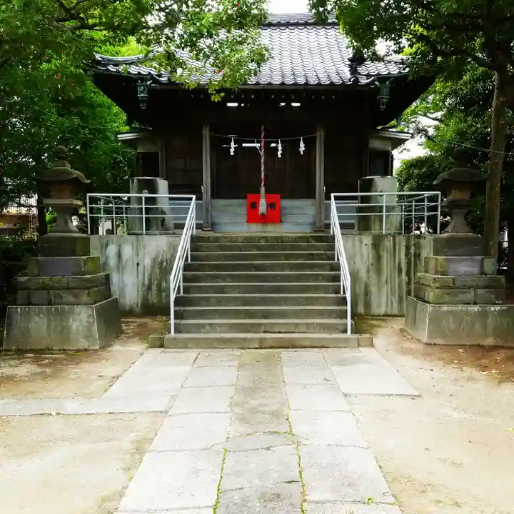 白髭神社の本殿・本堂
