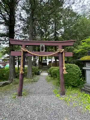 諏訪大社下社秋宮(長野県)