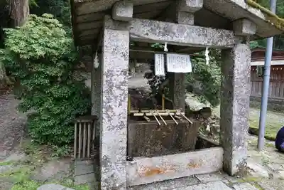 日吉大社の手水舎