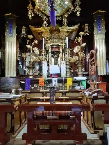 観音寺の本殿・本堂