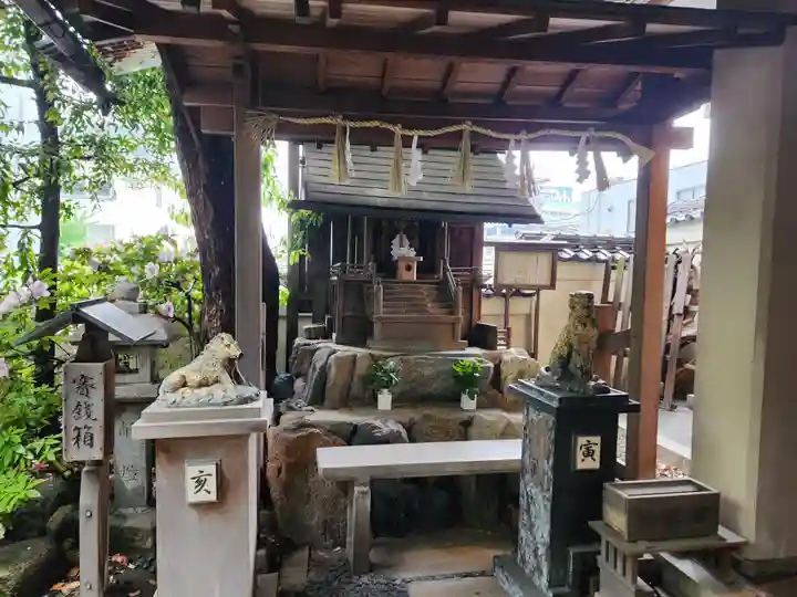 洲嵜神社の末社・摂社