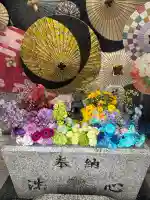 札幌諏訪神社の{uncategorized: "未分類", other: "その他", undefined: "問題あり", building: "その他建物", grave: "お墓", sacred_gate: "鳥居", guardian: "狛犬", statue: "像", buddha: "仏像", history: "歴史", nature: "自然", garden: "庭園", animal: "動物", pagoda: "塔", temizu: "手水舎", mountain_gate: "山門・神門", sanctuary: "本殿・本堂", subordinate: "末社・摂社", art: "芸術", scenery: "景色", jizo: "地蔵", ema: "絵馬", goshuin: "御朱印", omikuji: "おみくじ", items: "授与品その他", amulet: "お守り", goshuincho: "御朱印帳", eats: "食事", festival: "お祭り", votive_dance: "神楽", shichigosan: "七五三参", wedding: "結婚式", experience: "体験その他", initially: "初詣", around: "周辺", anti_infection: "感染症対策"}