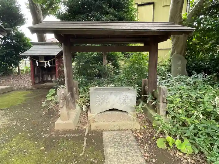 国府台天満宮の手水舎