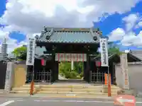 間々観音(龍音寺)の山門・神門