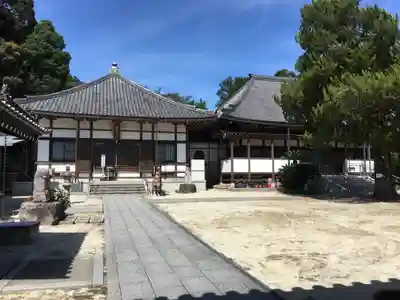 大興寺の本殿・本堂