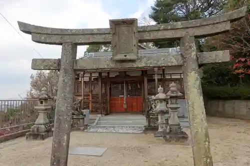 慈眼寺の鳥居