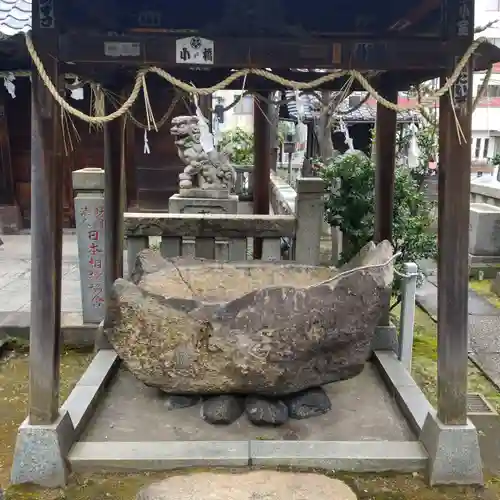 野見宿禰神社の手水舎