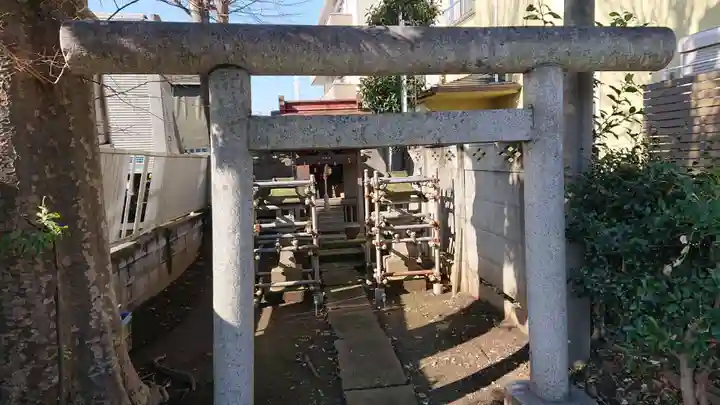 稲荷神社の鳥居