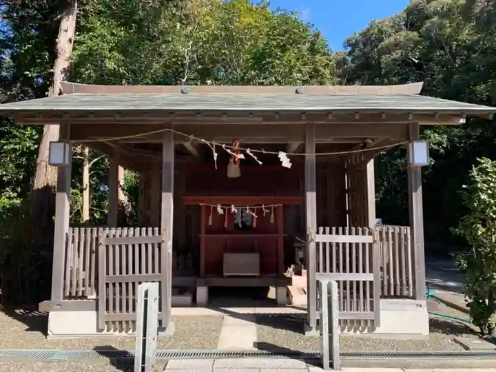 鶴峰八幡神社の末社・摂社
