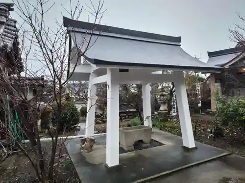 円観寺の手水舎