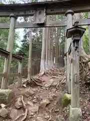 三峯神社の鳥居