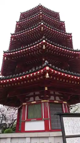 川崎大師（平間寺）の塔