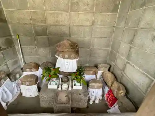 伊勢地蔵尊(滋賀県)