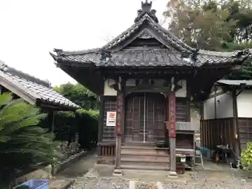 龍谷寺の本殿・本堂