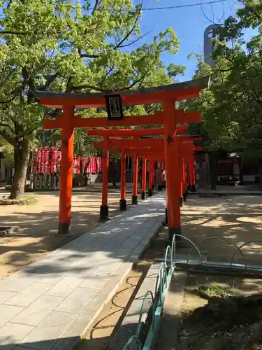 湊川神社の末社