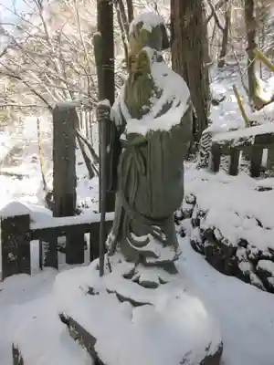榛名神社の像