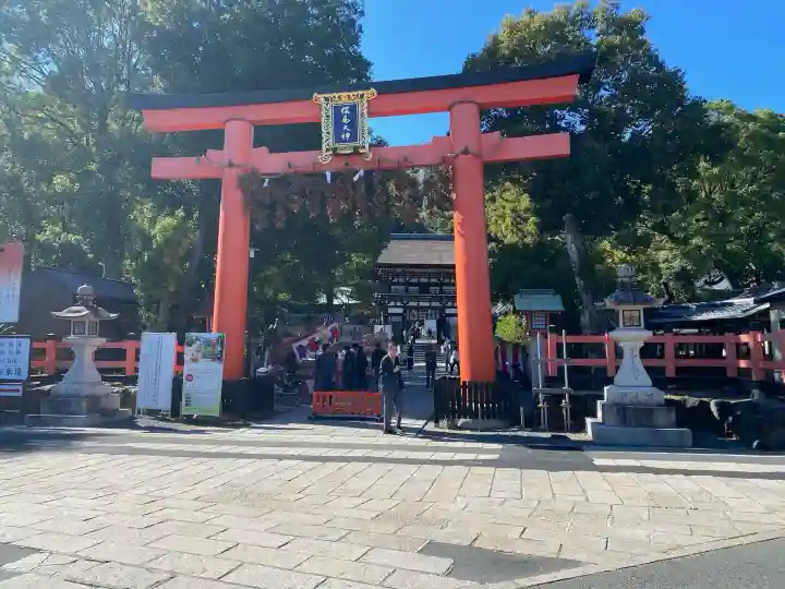 松尾大社の{uncategorized: "未分類", other: "その他", undefined: "問題あり", building: "その他建物", grave: "お墓", sacred_gate: "鳥居", guardian: "狛犬", statue: "像", buddha: "仏像", history: "歴史", nature: "自然", garden: "庭園", animal: "動物", pagoda: "塔", temizu: "手水舎", mountain_gate: "山門・神門", sanctuary: "本殿・本堂", subordinate: "末社・摂社", art: "芸術", scenery: "景色", jizo: "地蔵", ema: "絵馬", goshuin: "御朱印", omikuji: "おみくじ", items: "授与品その他", amulet: "お守り", goshuincho: "御朱印帳", eats: "食事", festival: "お祭り", votive_dance: "神楽", shichigosan: "七五三参", wedding: "結婚式", experience: "体験その他", initially: "初詣", around: "周辺", anti_infection: "感染症対策"}